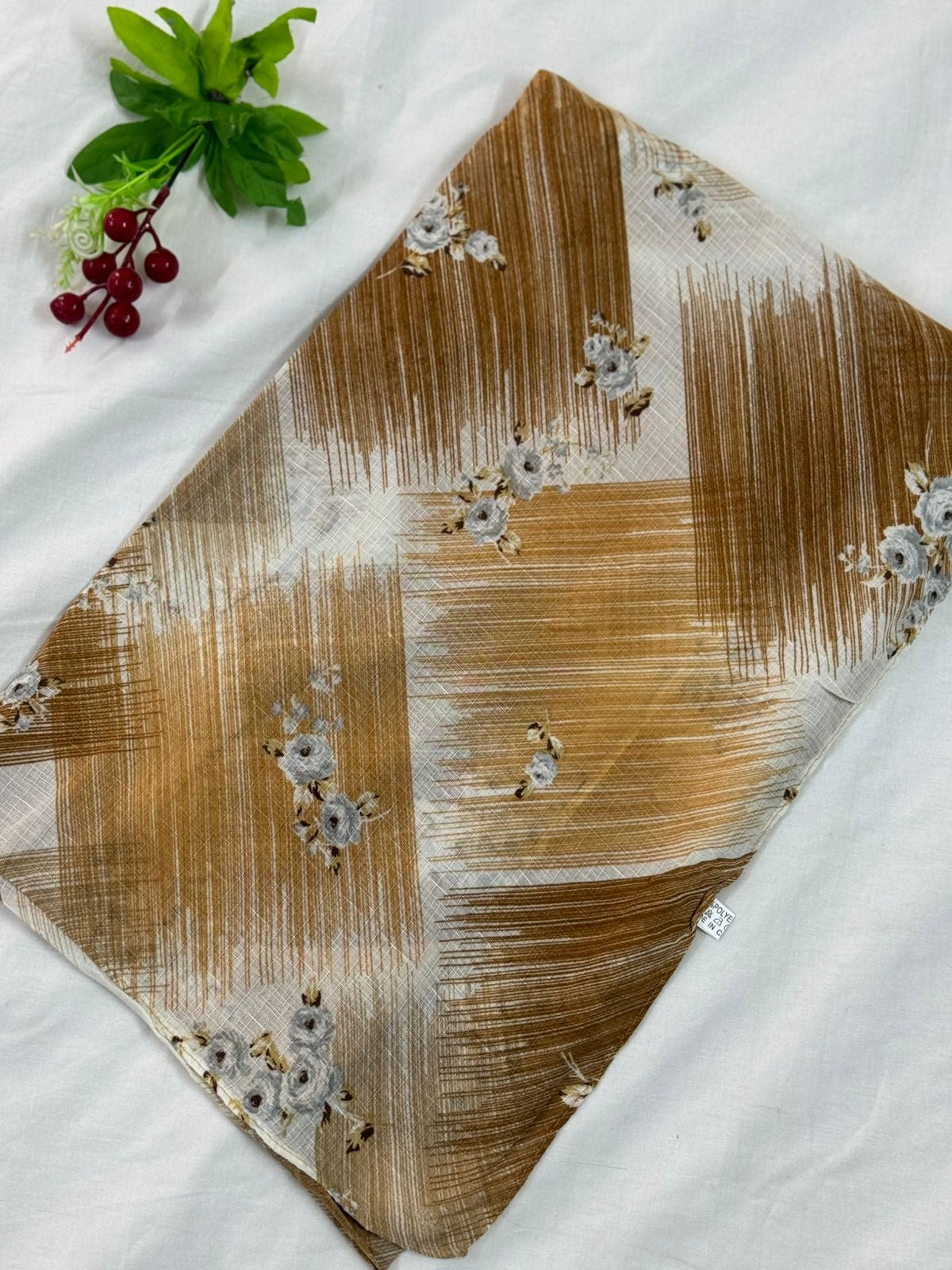 Elite Lawn Viscos Printed - Flora FL10