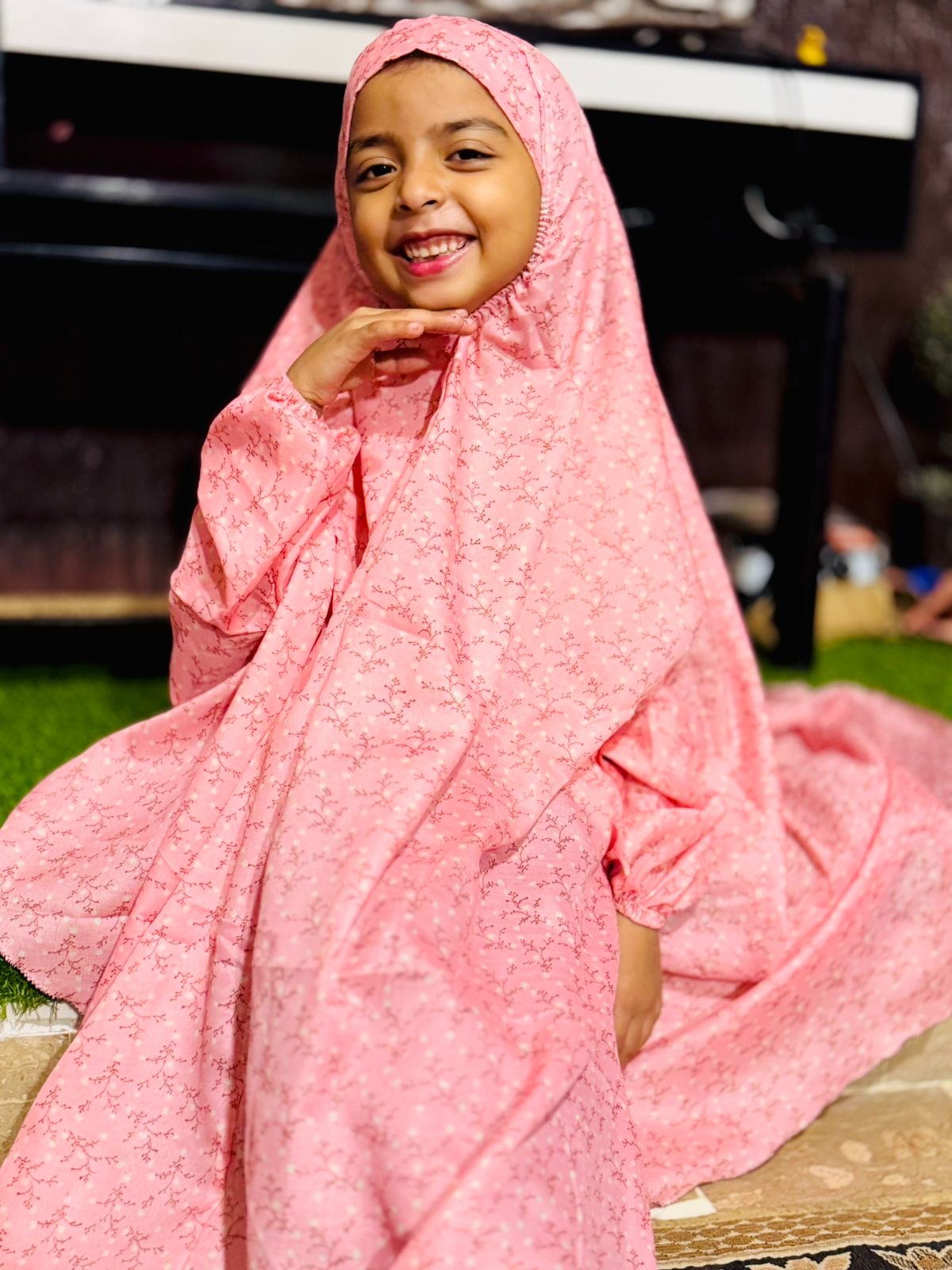 KIDS NAMAZ CHADDAR WITH FULL SLEEVES - STEM SOFT PINK 5 to 7 Years