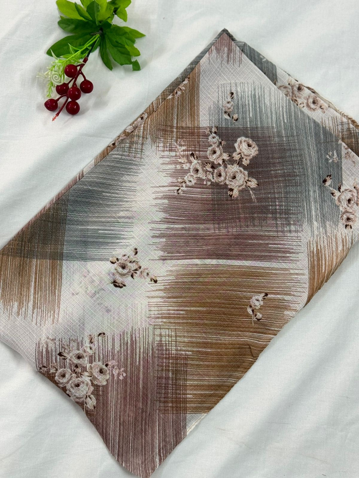 Elite Lawn Viscos Printed - Flora FL7