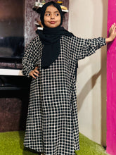 Kids Abaya MAXI Style - Square One