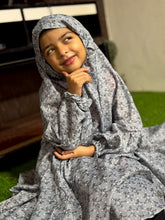 KIDS NAMAZ CHADDAR WITH FULL SLEEVES - STEM GREY 5 to 7 Years