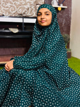 KIDS NAMAZ CHADDAR WITH FULL SLEEVES - ZOYA GREEN (8 to 11 Years)