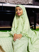 KIDS NAMAZ CHADDAR WITH FULL SLEEVES - STEM GRAPES 5 to 7 Years