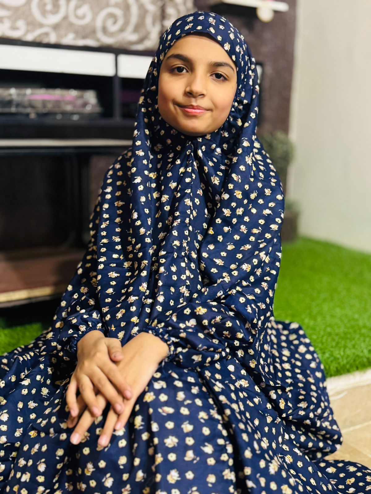 KIDS NAMAZ CHADDAR WITH FULL SLEEVES - BLUE SPRING FLORAL 8 to 11 Years