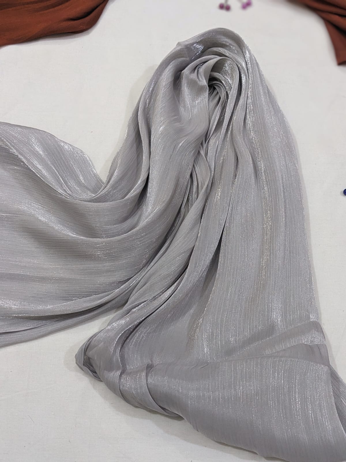LUXURY SILK - SILVER GREY