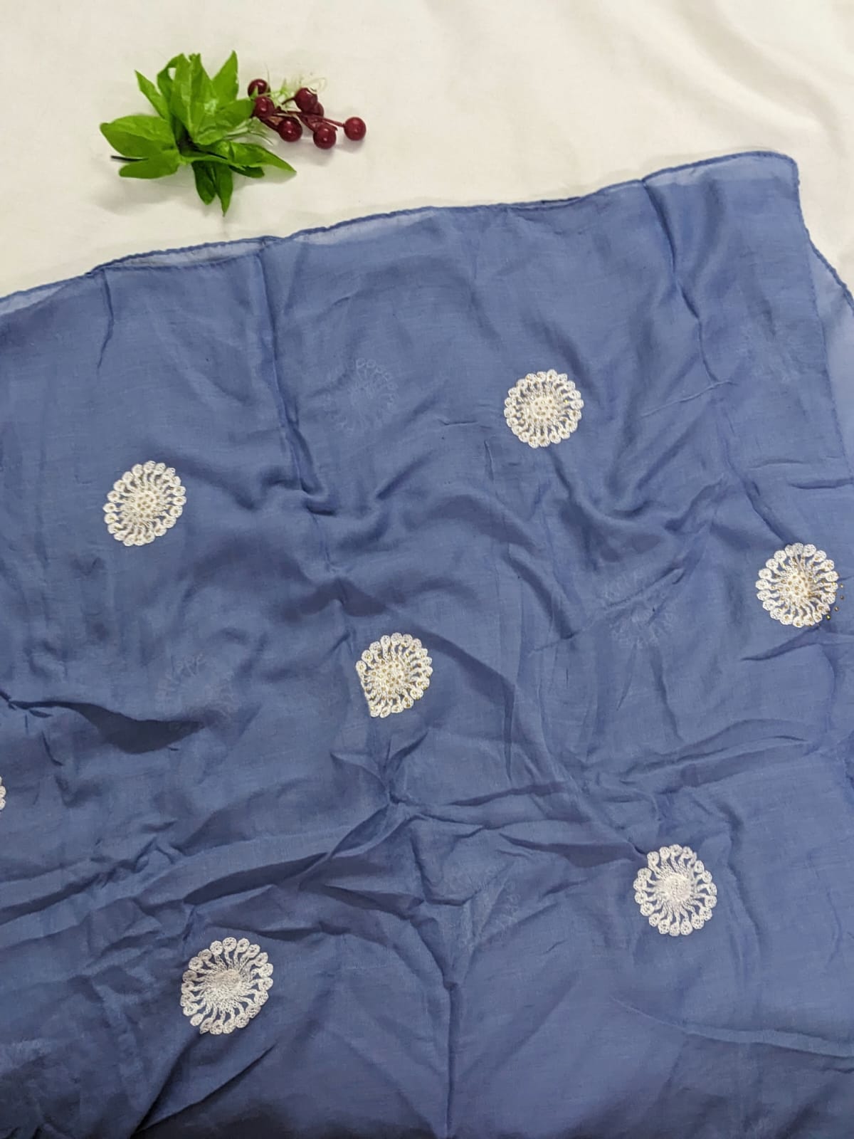 Wheel Embroidery Lawn Scarf - Denim