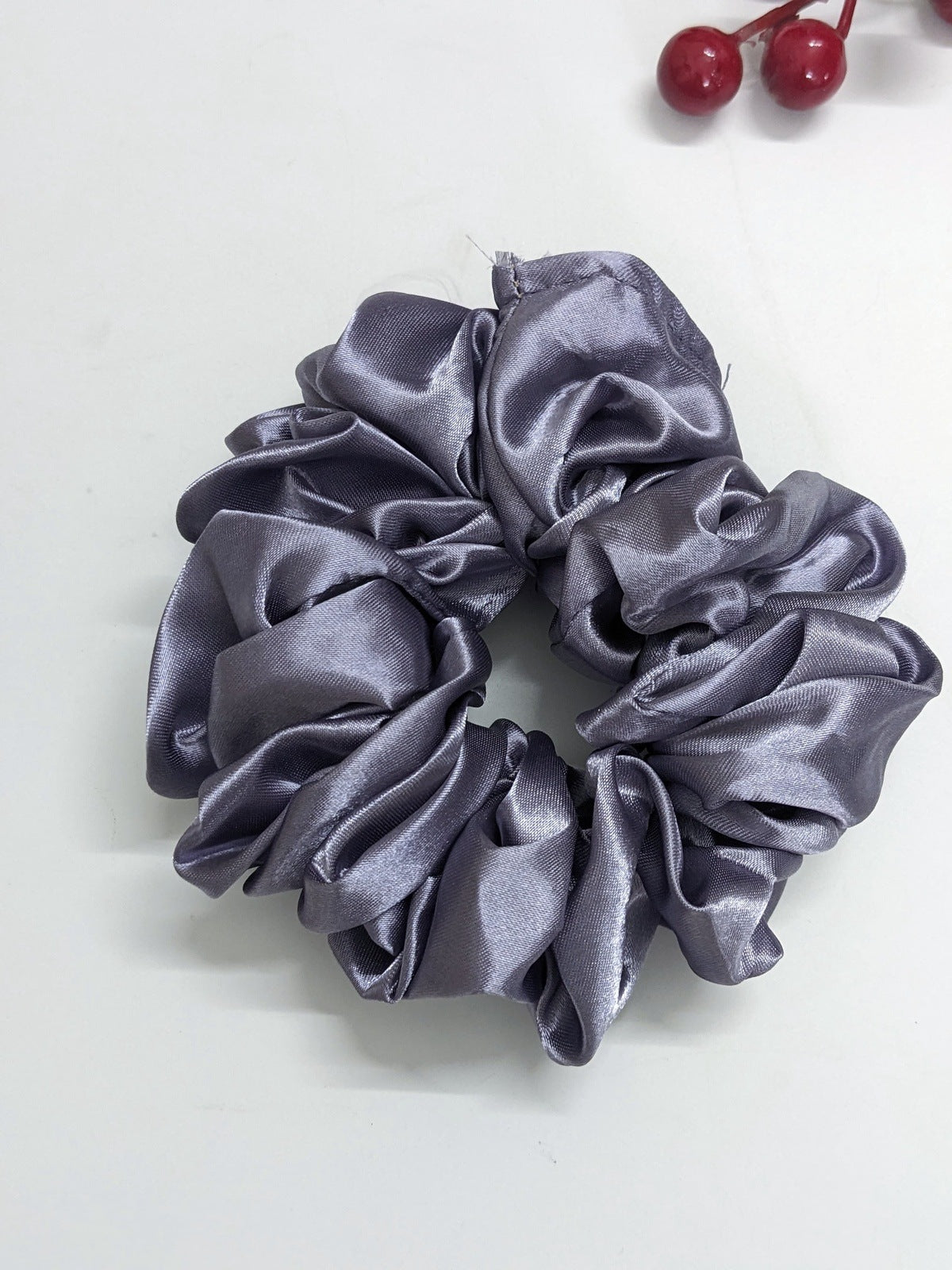 SCRUNCHIES - SILVER GREY