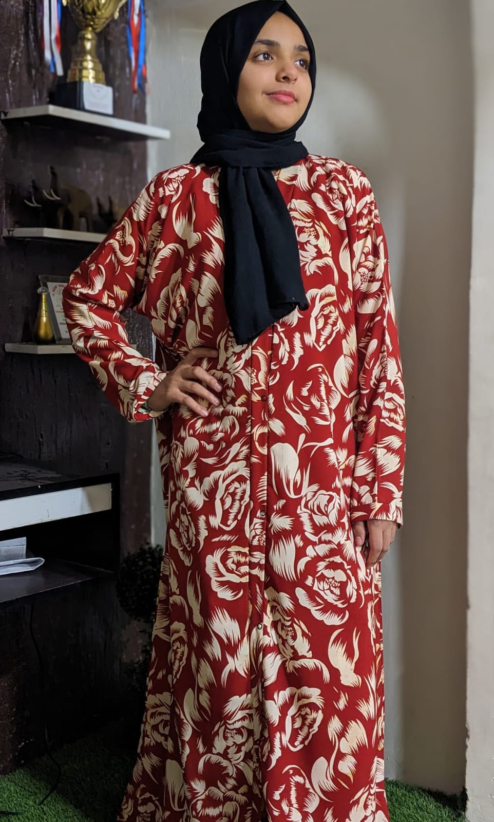 Printed Abaya Front Open Style - Red Flora