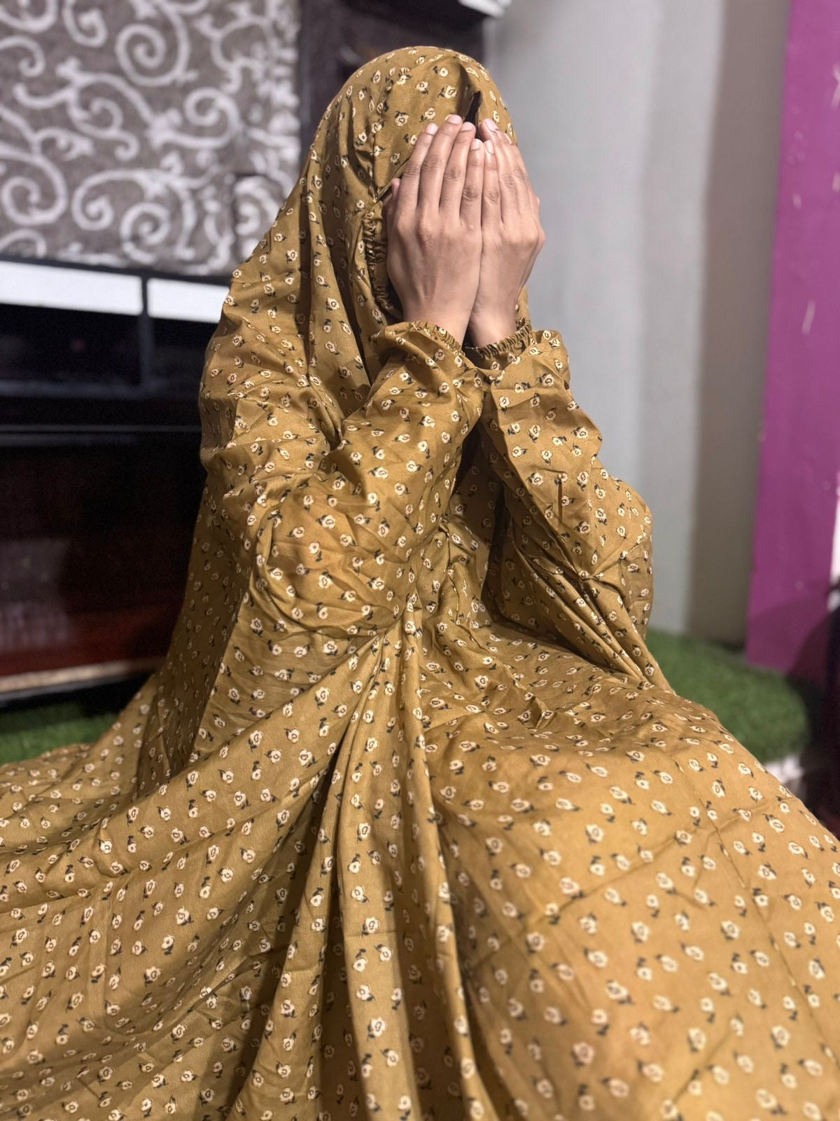 NAMAZ CHADDAR WITH SLEEVES N NIQAB - MOONLIT FLORAL FRENCH BEIGE - LARGE