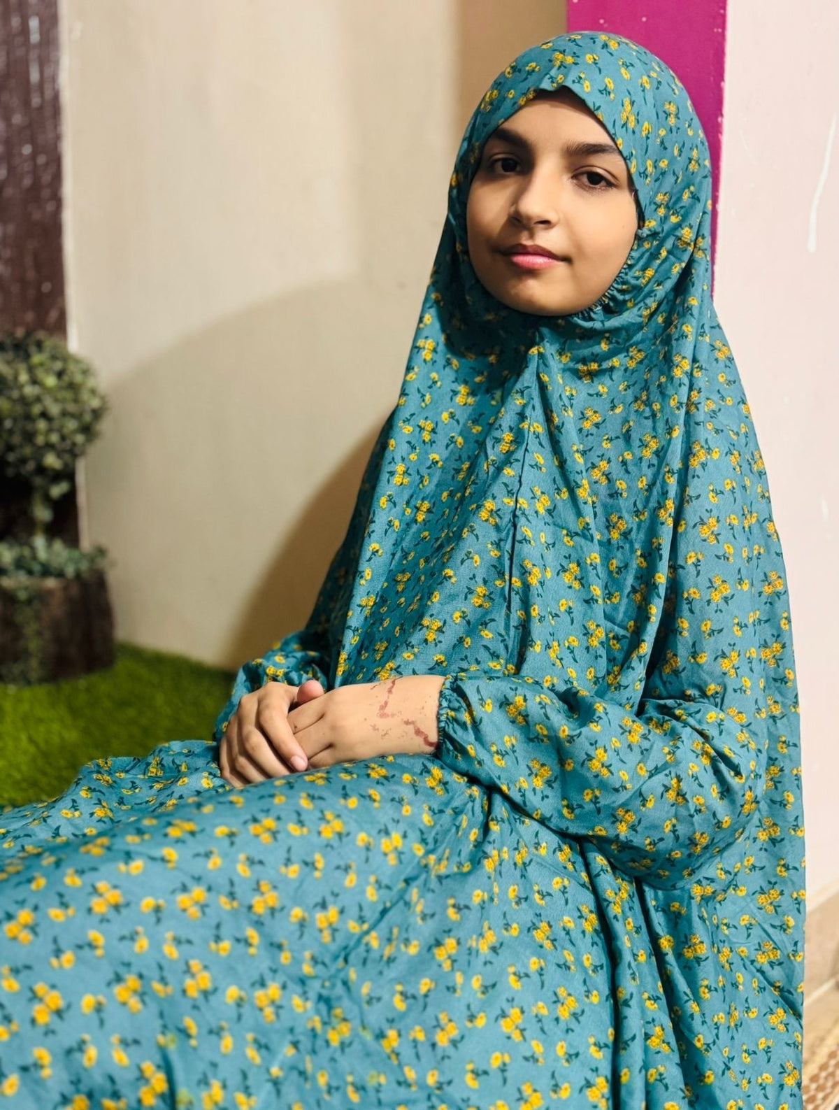 KIDS NAMAZ CHADDAR WITH FULL SLEEVES - Teal Bunch Roses 8 to 11 Years