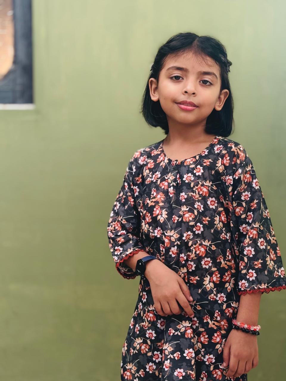 Printed Lawn Stitched 2 Pcs Shirt / Trouser Kids - Article 4