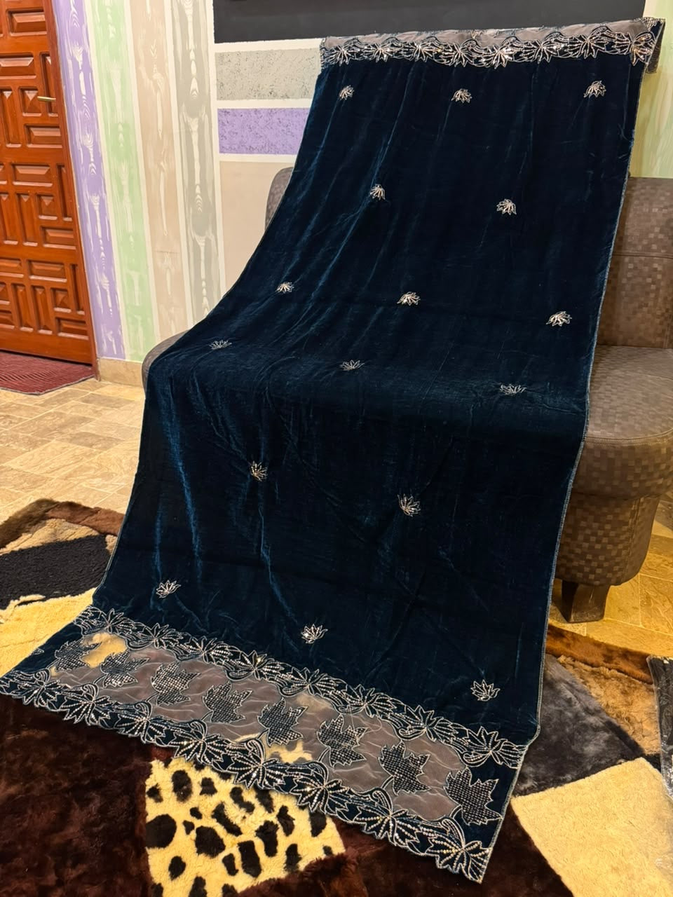 Luxury Velvet Cut Work Shawl - Leaf Teal