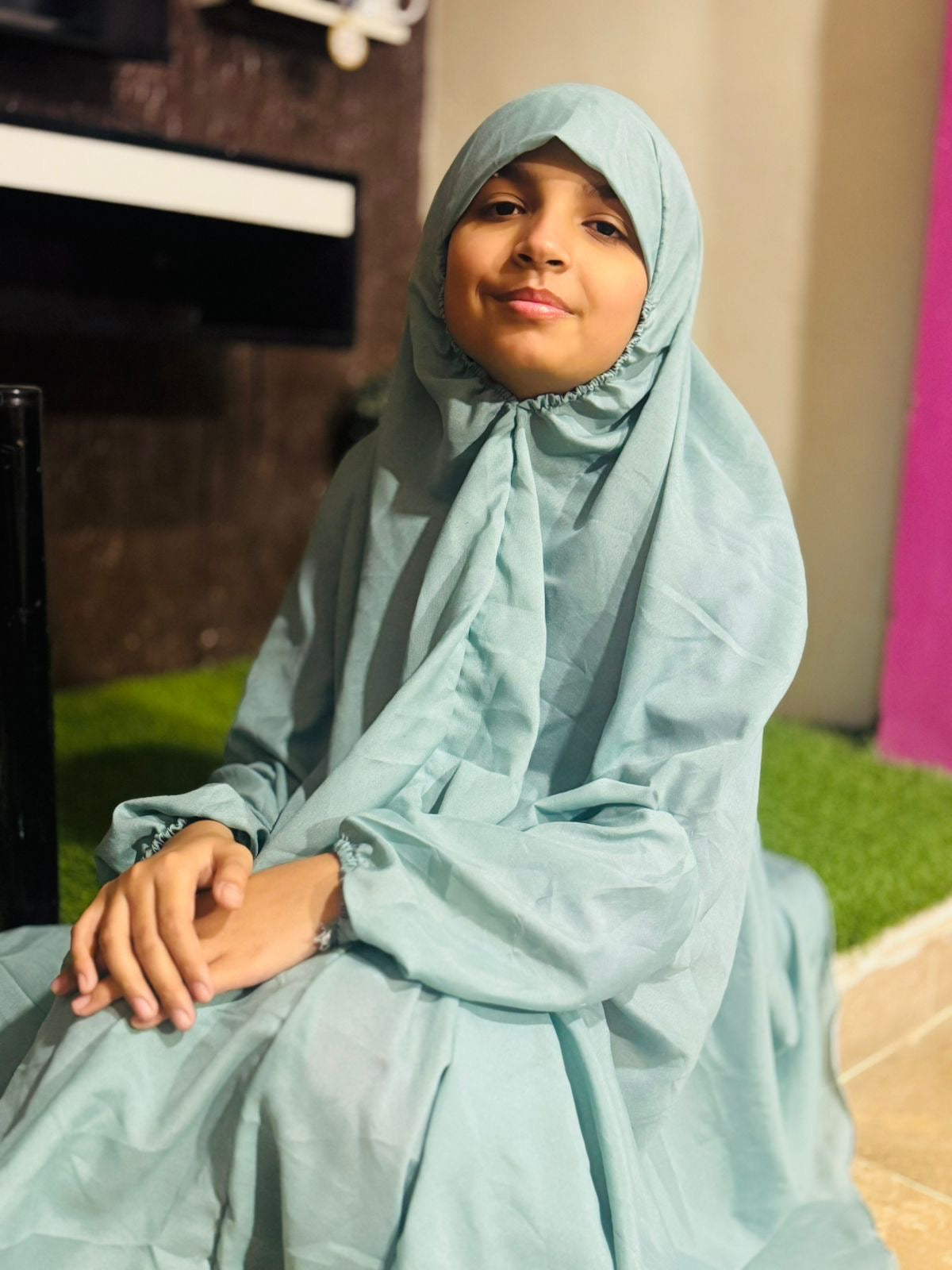 KIDS NAMAZ CHADDAR WITH FULL SLEEVES - SOFT GREEN PLAIN 8 to 11 Years