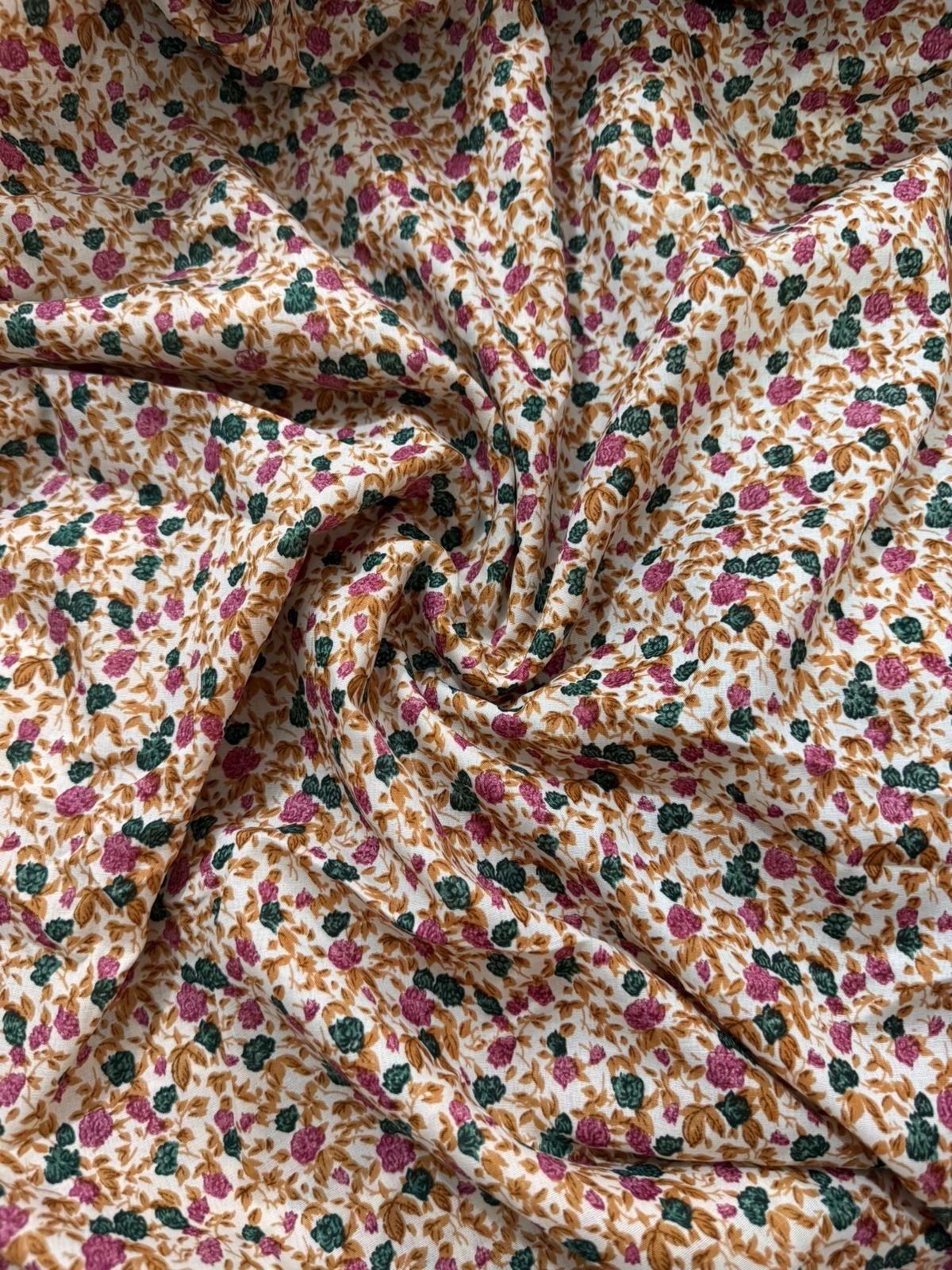 NAMAZ CHADDAR WITH SLEEVES N NIQAB - FUSCHIA BOOTIE - LARGE