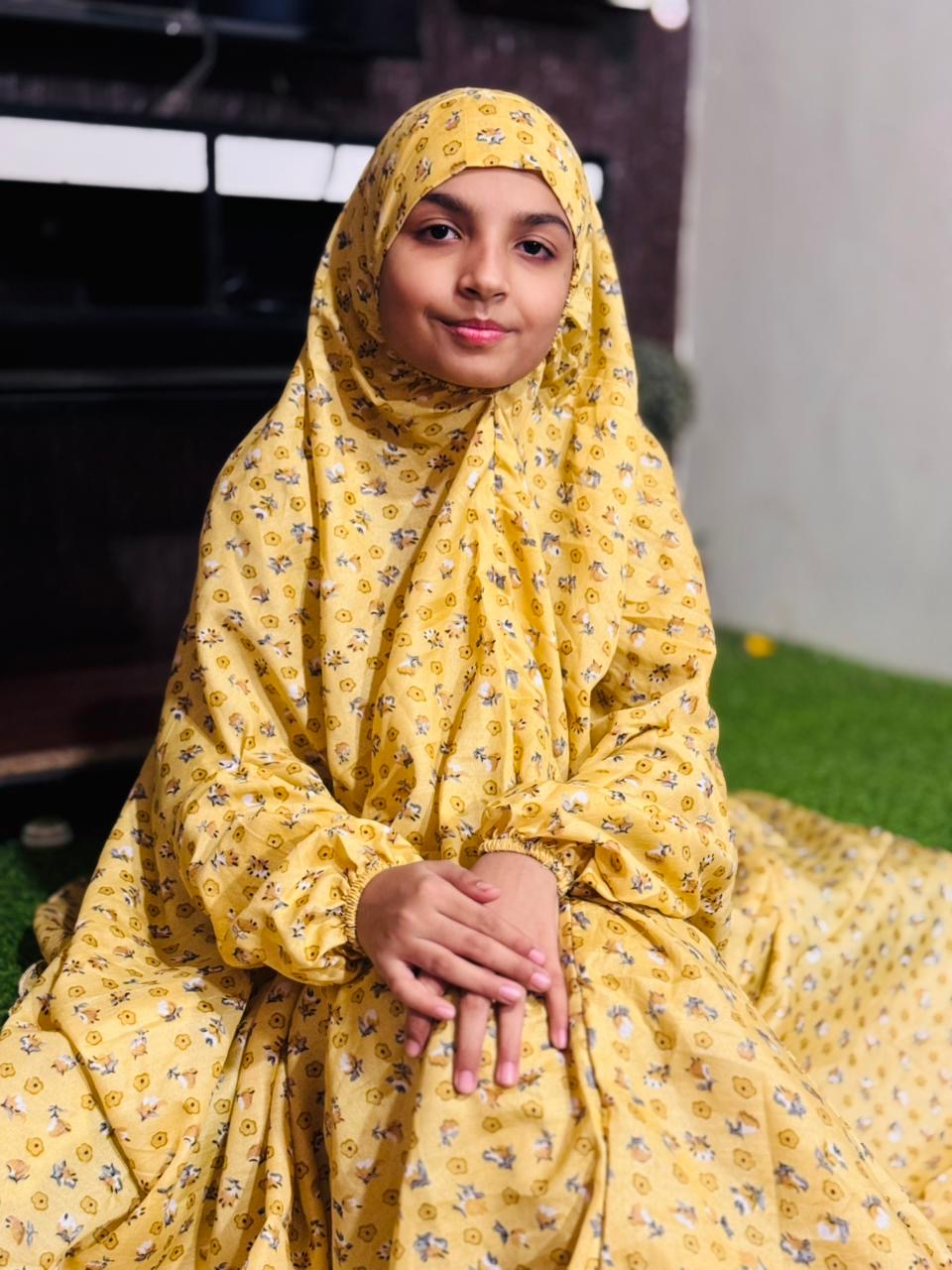 KIDS NAMAZ CHADDAR WITH FULL SLEEVES - FRENCH BEIGE SPRING FLORAL 8 to 11 Years