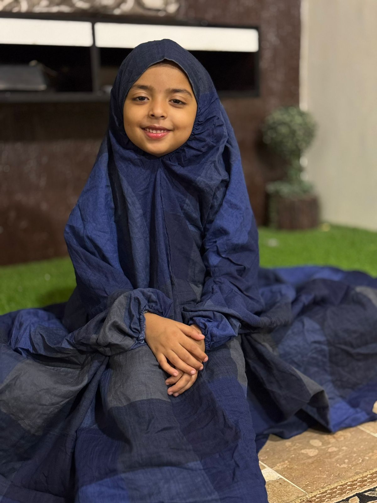 PURE LAWN KIDS NAMAZ CHADDAR WITH FULL SLEEVES - BLUE VIBE 5 to 7 Years