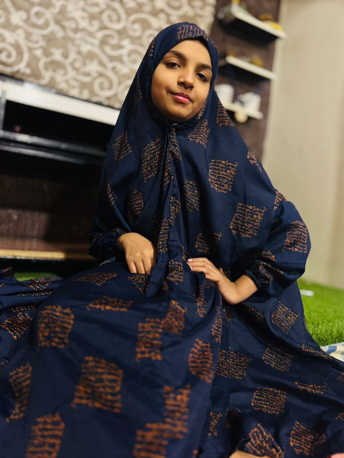 KIDS NAMAZ CHADDAR WITH FULL SLEEVES - BLUE WITH CALLIGRAPHY 8 to 11 Years