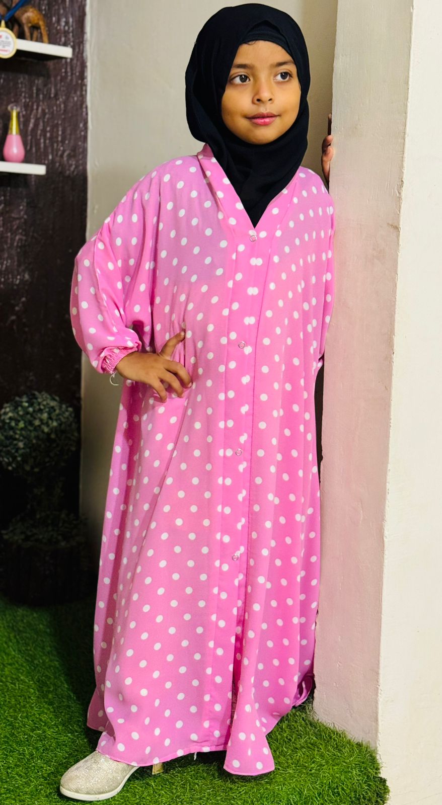 Kids Abaya Front Open Style - Pinky Dots