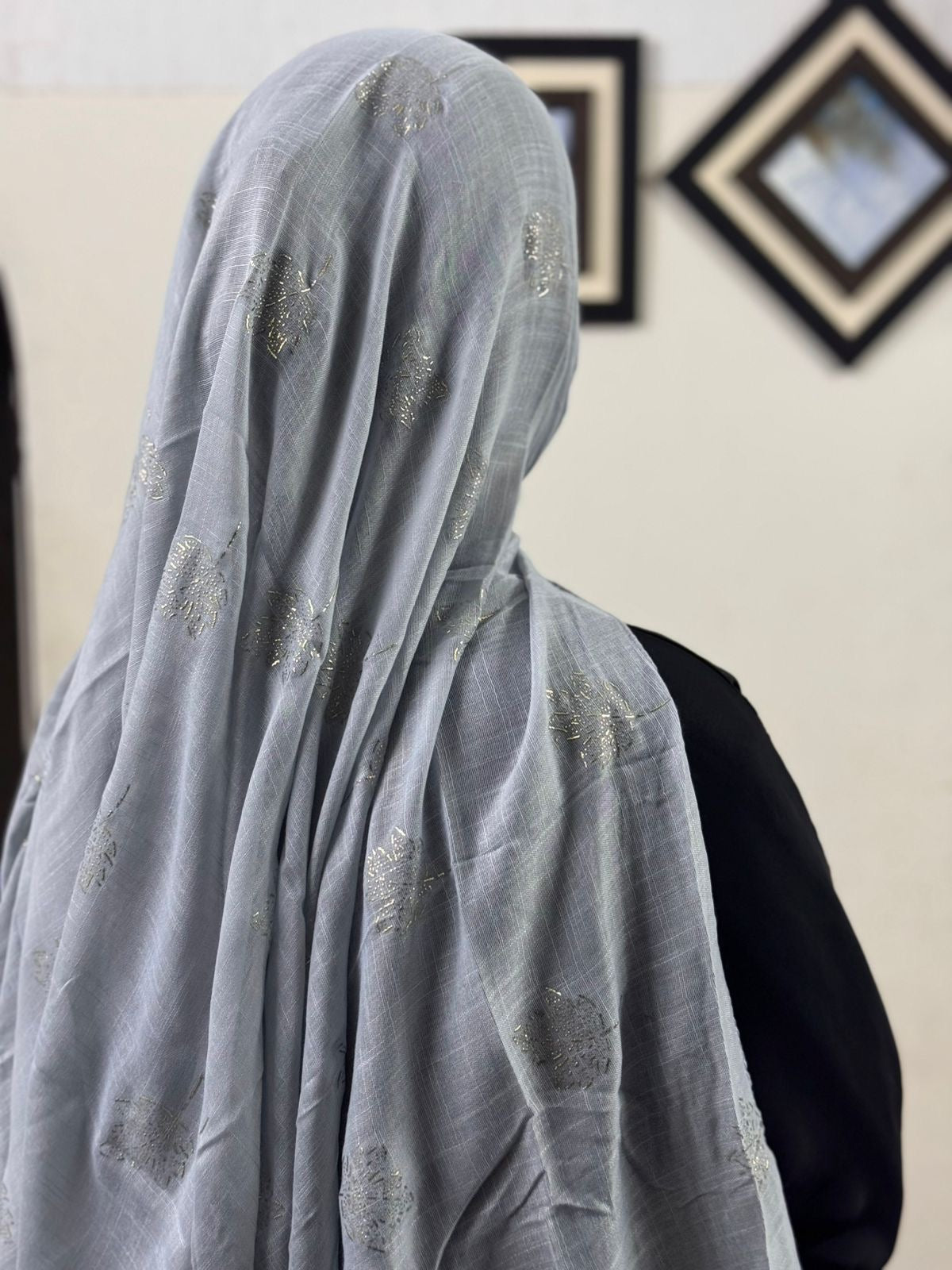 Turkish Lawn Spring Leaf Foil Print - Light Grey