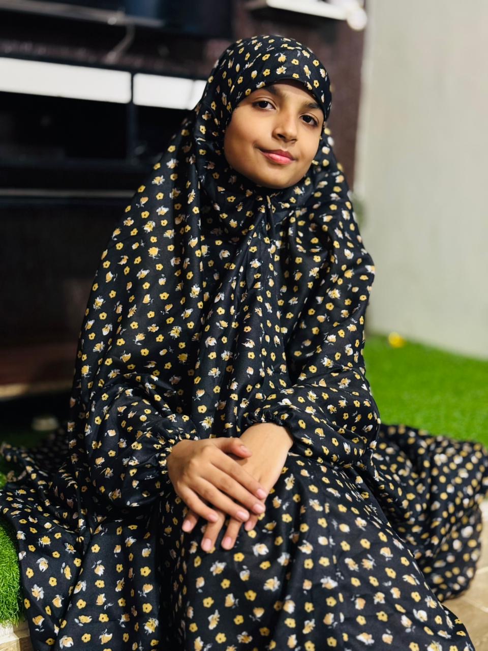 KIDS NAMAZ CHADDAR WITH FULL SLEEVES - BLACK SPRING FLORAL 8 to 11 Years
