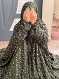 NAMAZ CHADDAR WITH SLEEVES N NIQAB - SQUARE BUNCH GREEN - LARGE