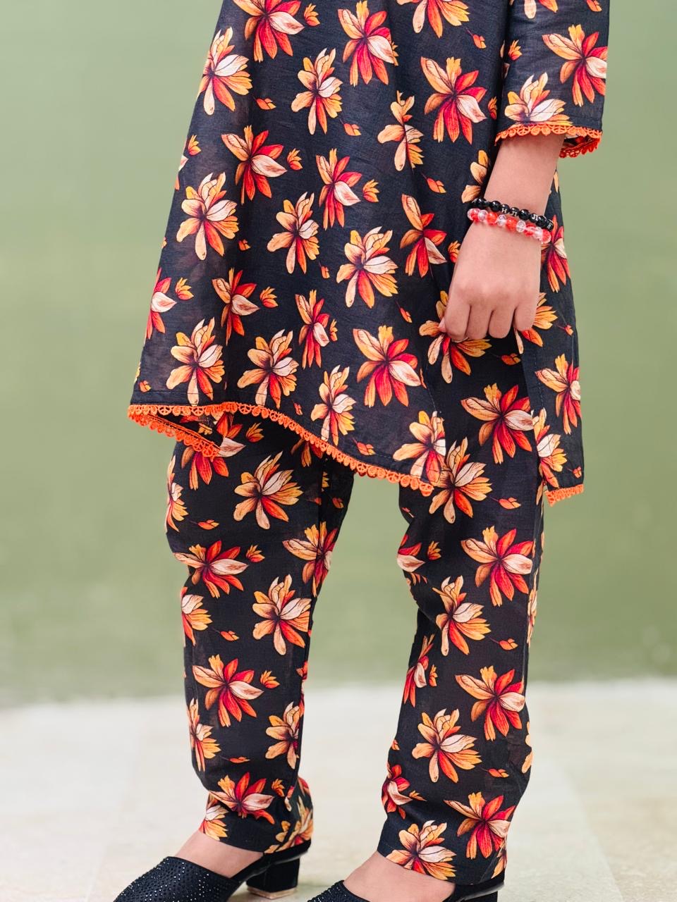 Printed Lawn Stitched 2 Pcs Shirt / Trouser Kids - Article 2