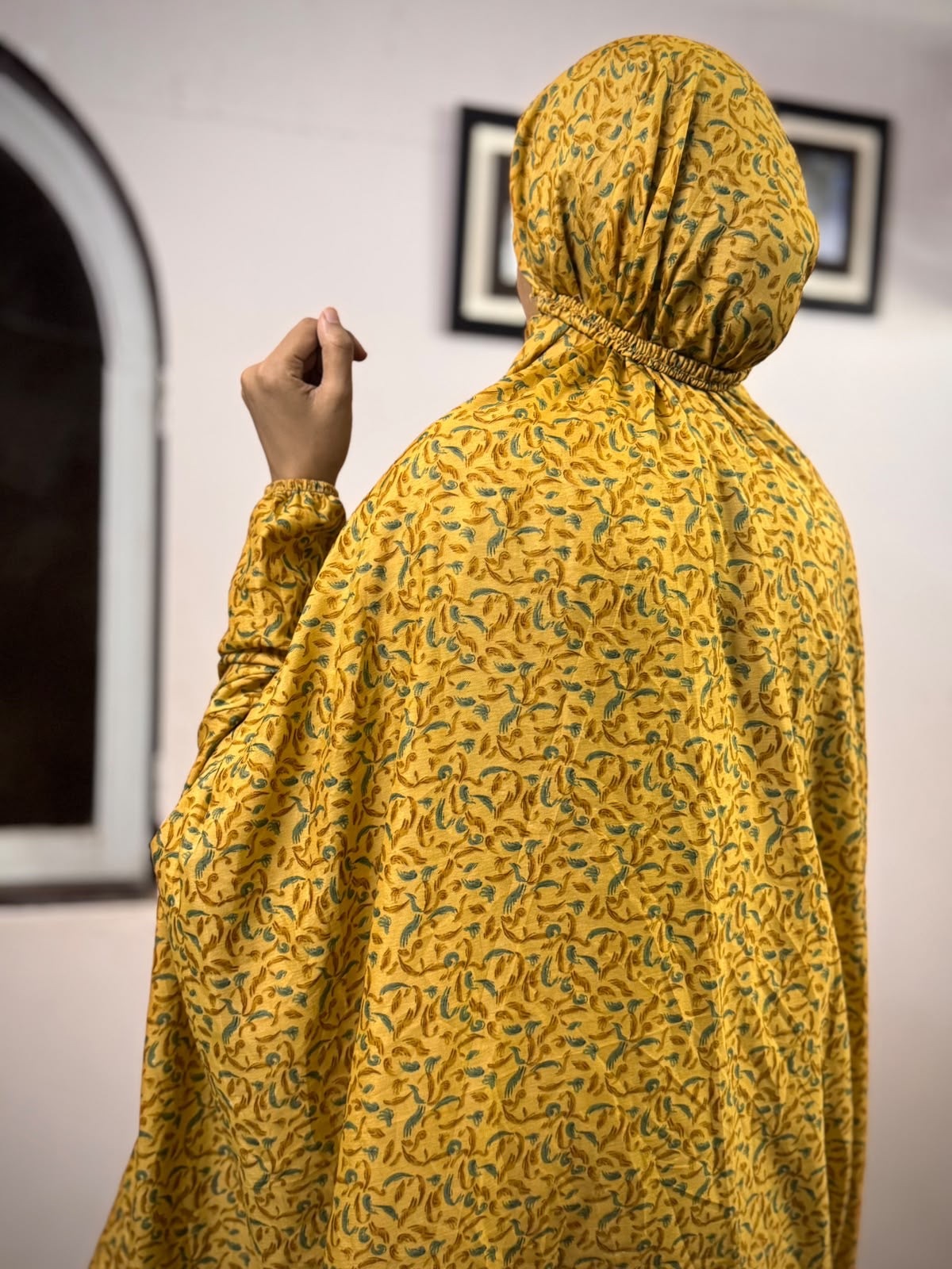 ADULTS NAMAZ CHADDAR WITH SLEEVES N NIQAB - HAYA Article 6 - STANDARD SIZE