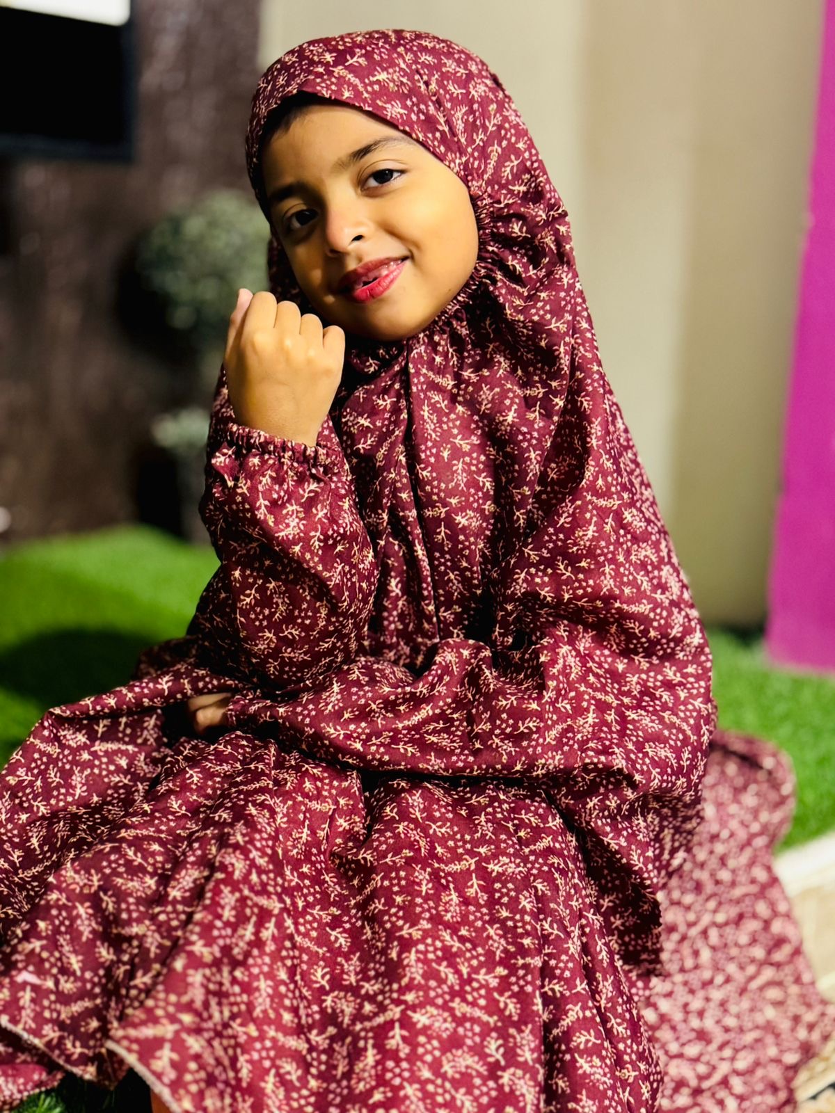 KIDS NAMAZ CHADDAR WITH FULL SLEEVES - GALAXY MAROON 5 to 7 Years