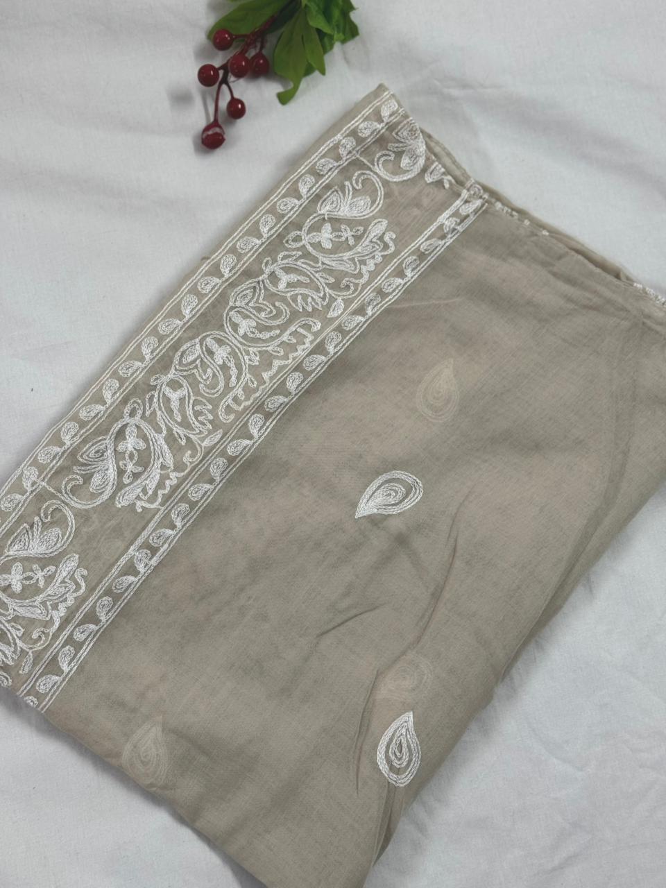 Lisa Embroidery Lawn Scarf - Cotton Seed