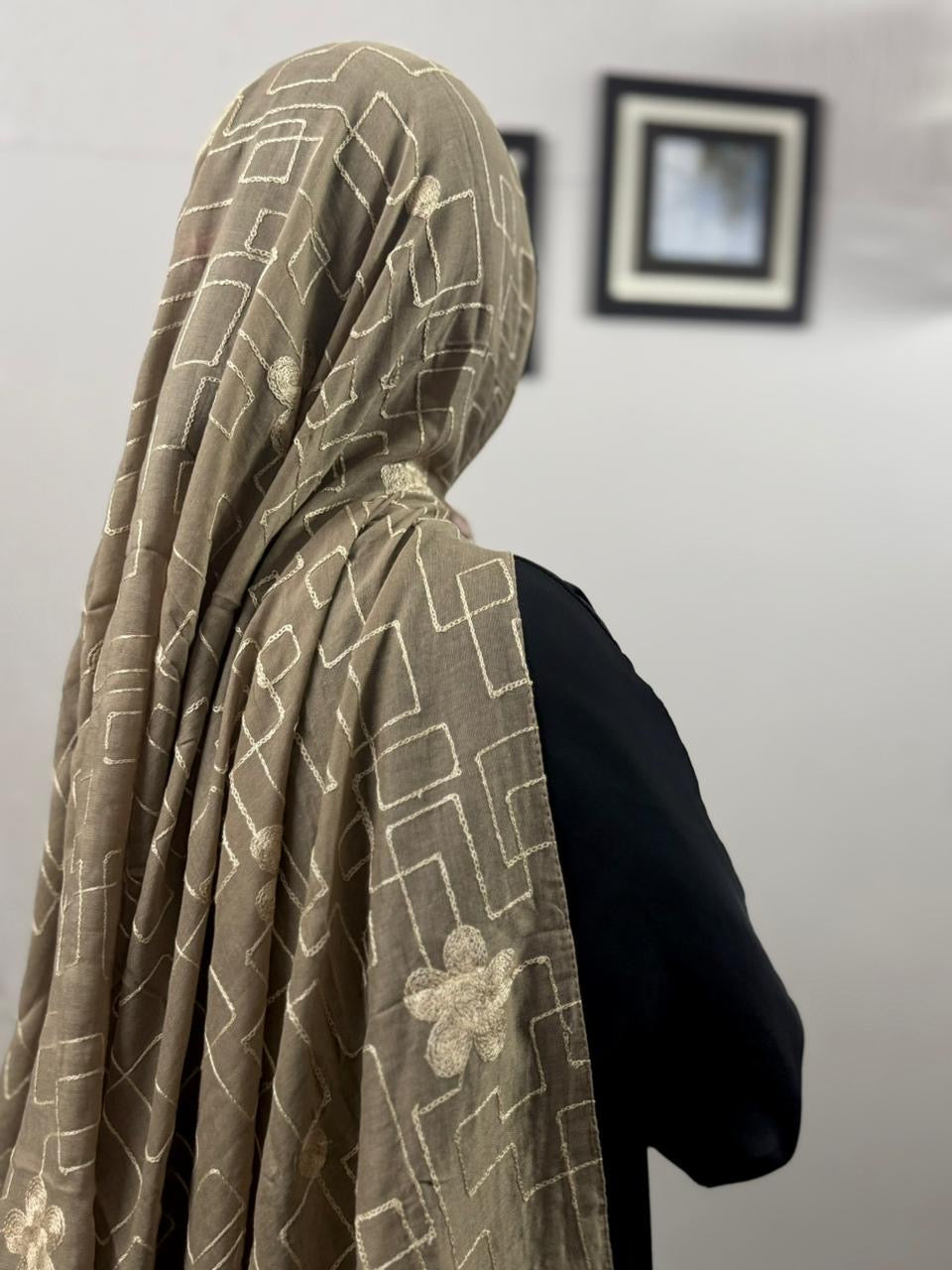 Zara Embroidery Lawn Scarf - Desert