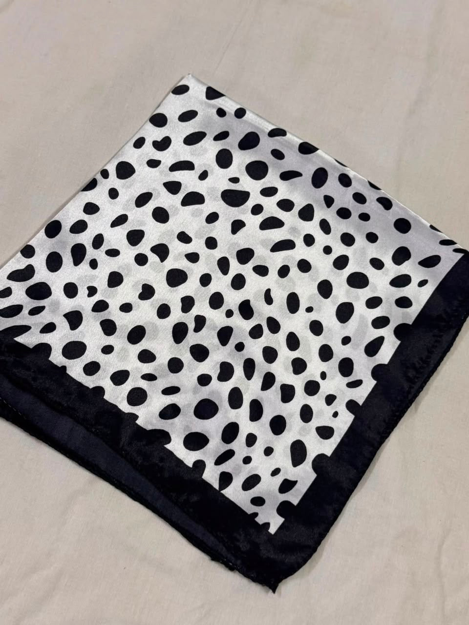 Head Bandana - Article 10