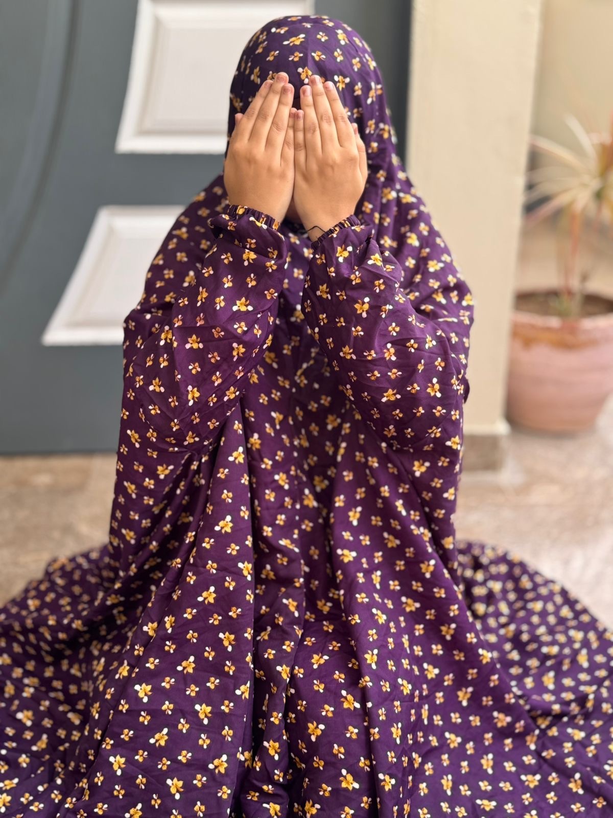 NAMAZ CHADDAR WITH SLEEVES N NIQAB - CHERRY PURPLE - LARGE