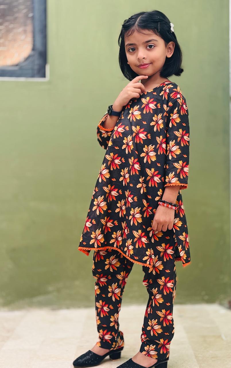 Printed Lawn Stitched 2 Pcs Shirt / Trouser Kids - Article 2