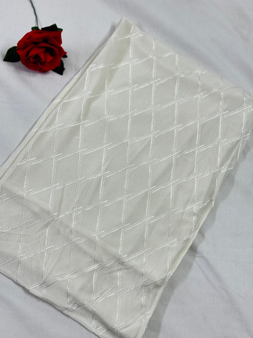 Premium Shine Jersey Diamond - Soft Amber