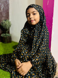 KIDS NAMAZ CHADDAR WITH FULL SLEEVES - SEEDS IN BLACK 5 to 7 Years