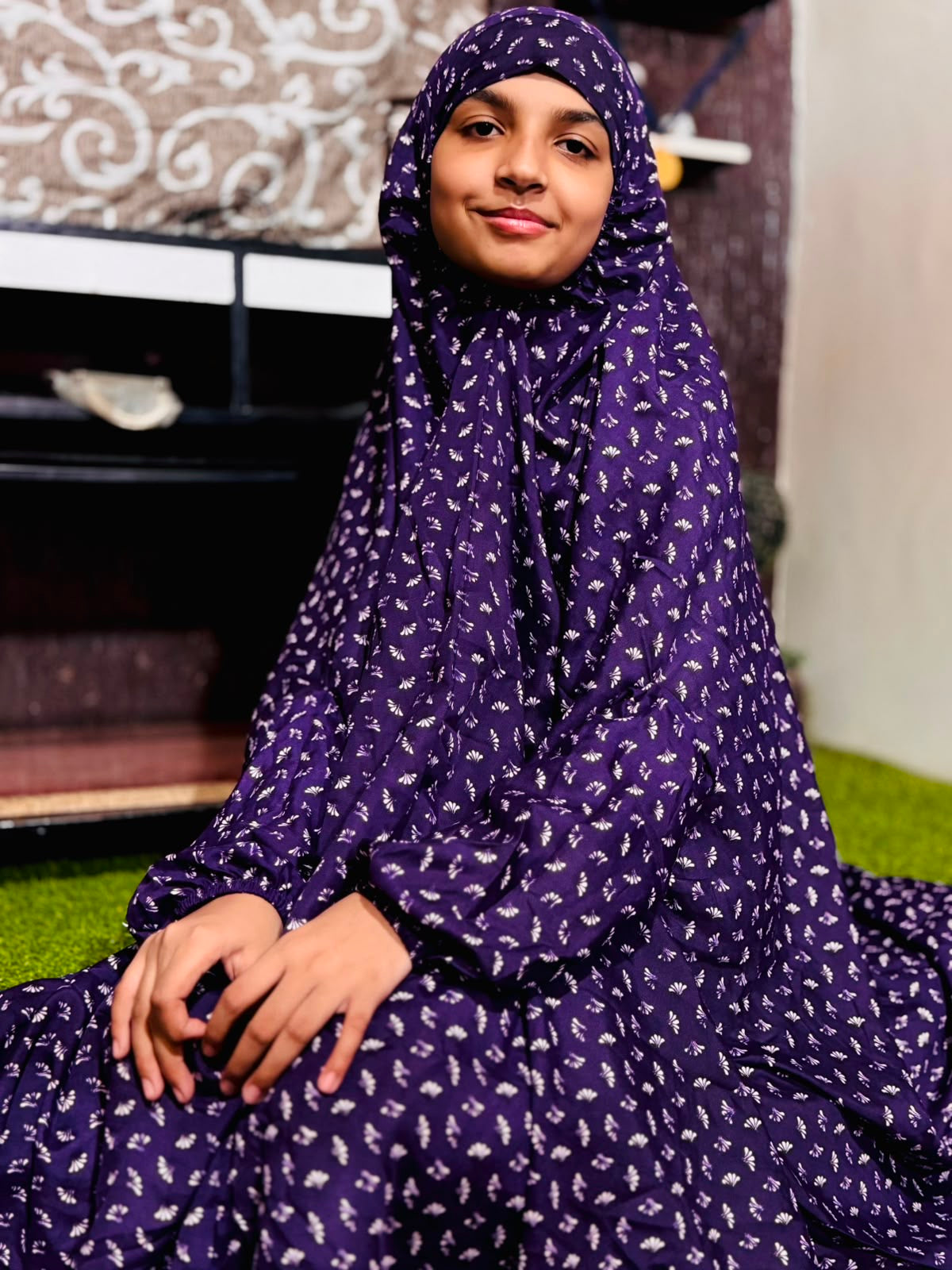 KIDS NAMAZ CHADDAR WITH FULL SLEEVES - ZOYA PURPLE (8 to 11 Years)