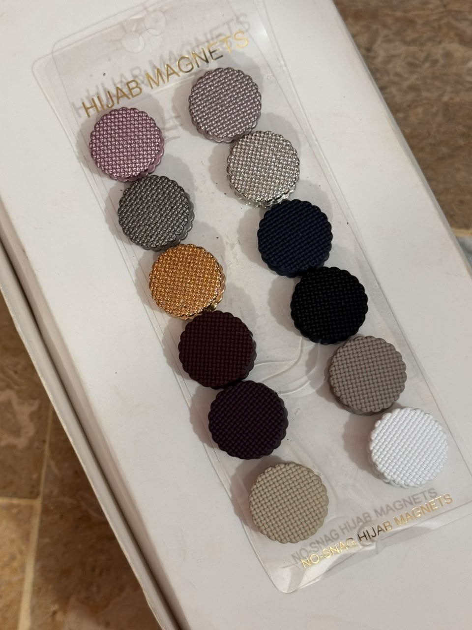 HIJAB MAGNET - PACK OF 12 COLOR CELL BIGGER
