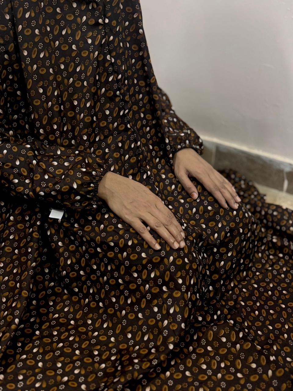 KIDS NAMAZ CHADDAR WITH FULL SLEEVES - SEEDS IN BROWN 12 to 14 Years