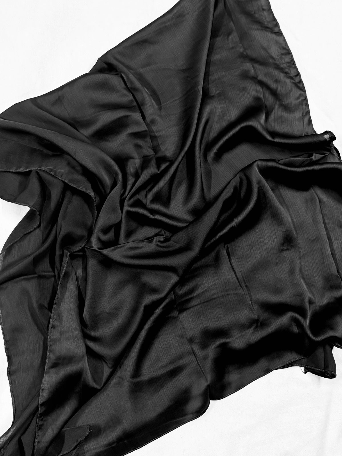 MATT SILK HIJAB - BLACK