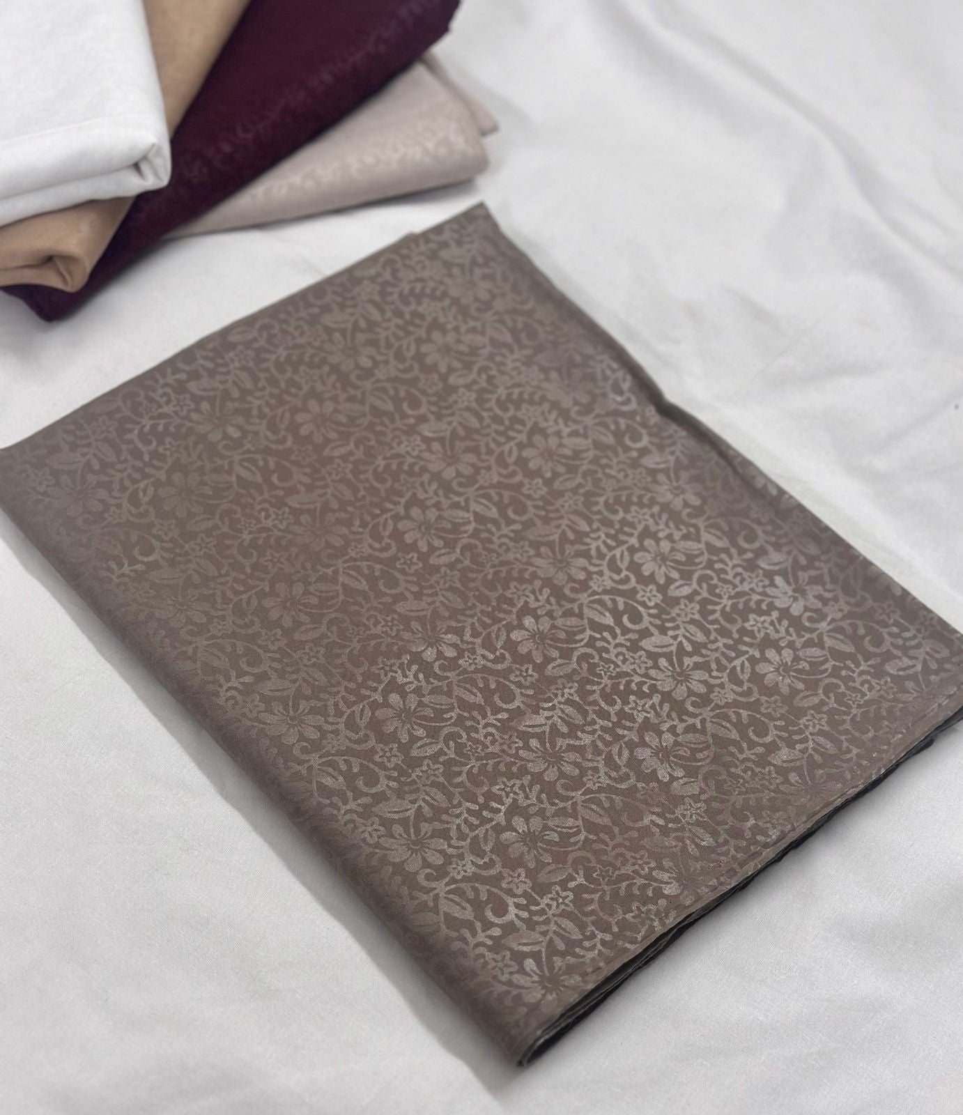 Premium Qualtiy Design Swiss Lawn Chaddar - Cedar XL