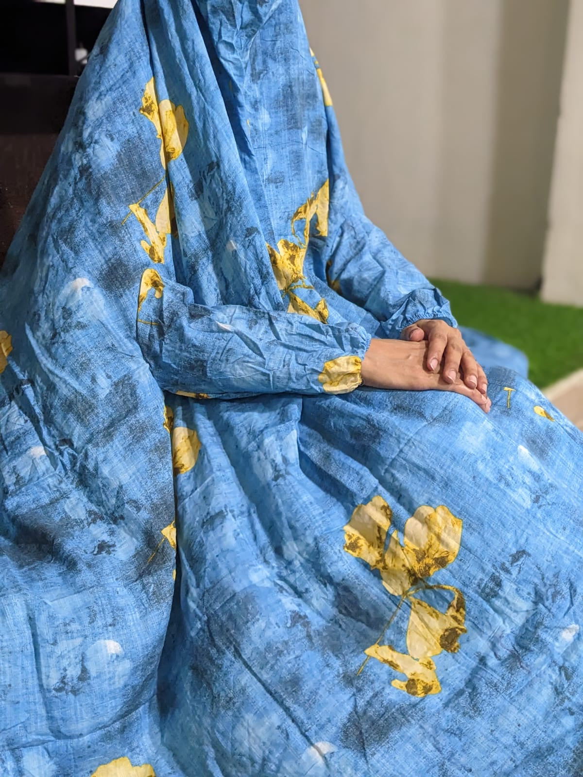 PURE LAWN KIDS NAMAZ CHADDAR WITH FULL SLEEVES - MINSA 12 to 14 Years