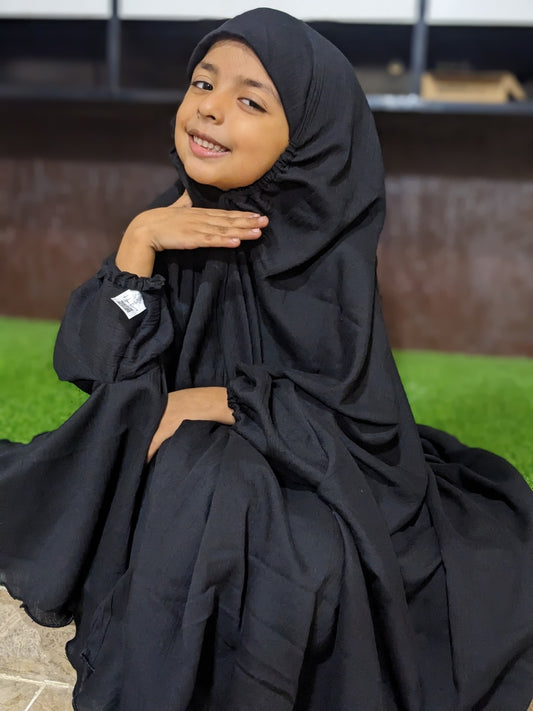 KIDS NAMAZ CHADDAR WITH FULL SLEEVES - BLACK 5 to 7 Years