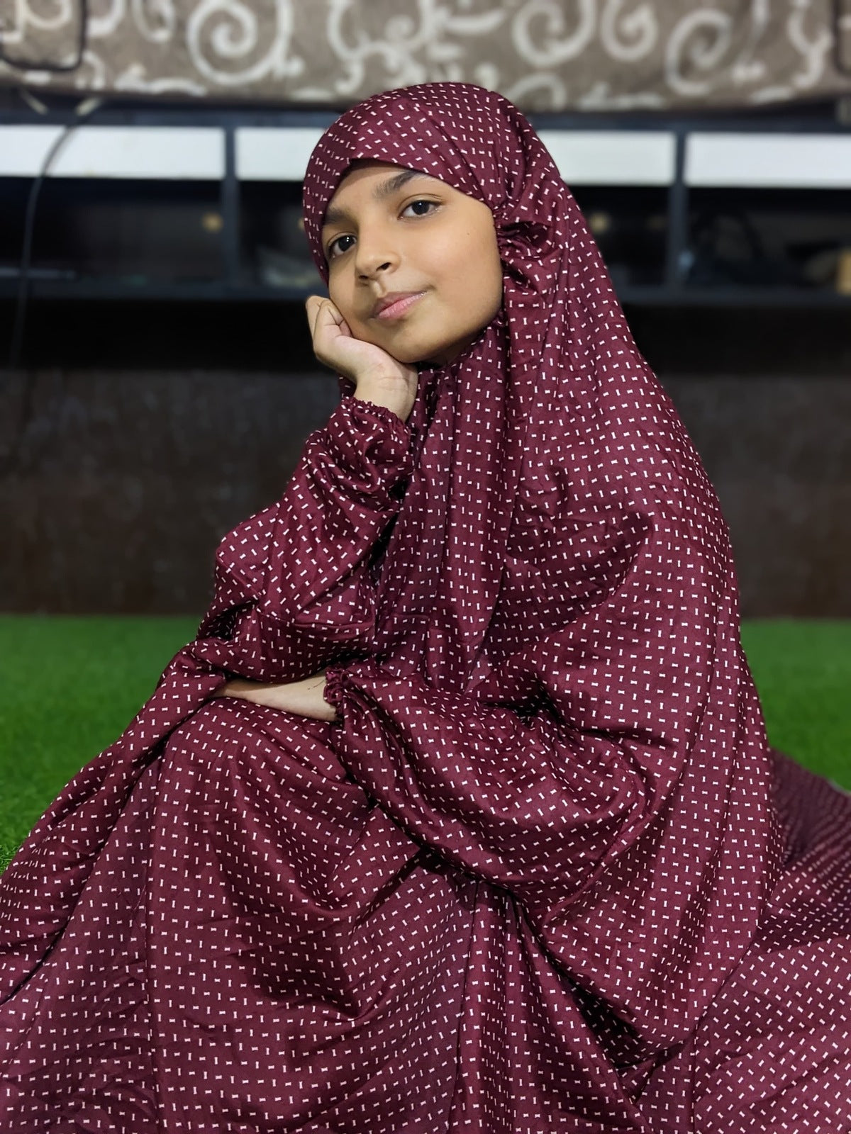 TAPESTRY SILK LAWN KIDS NAMAZ CHADDAR WITH FULL SLEEVES - Maroon Bars 8 to 11 Years