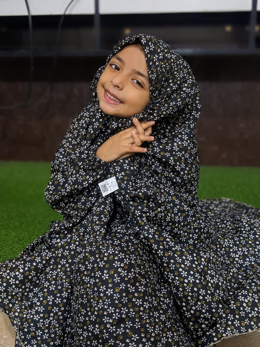 KIDS NAMAZ CHADDAR WITH FULL SLEEVES - Hibiscus Flower Black 5 to 7 Years