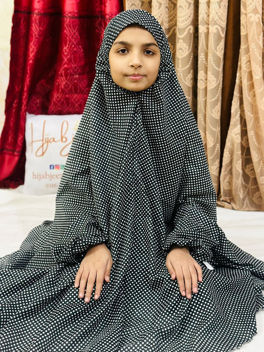 KIDS NAMAZ CHADDAR WITH FULL SLEEVES - Black Polka Dots (8 to 11 Years)