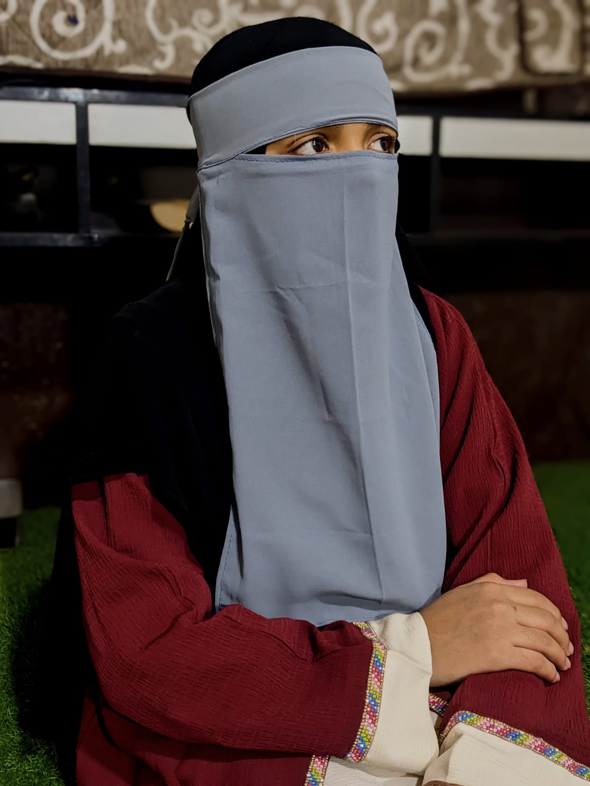 SAUDI NIQABS - GREY