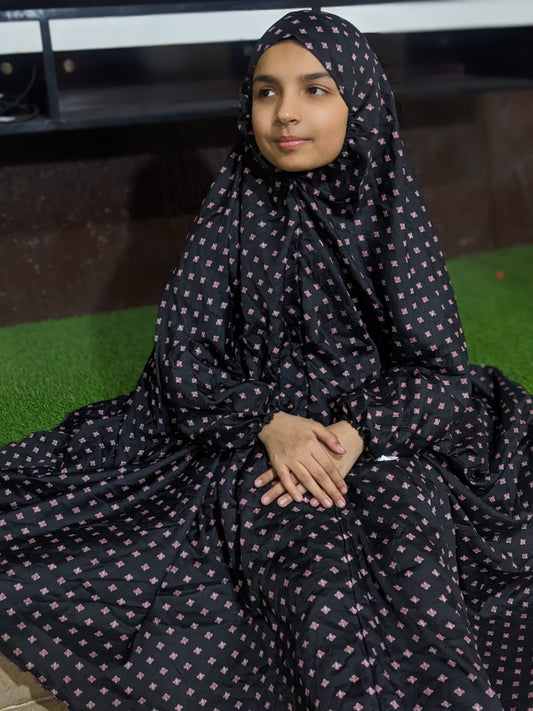 KIDS NAMAZ CHADDAR WITH FULL SLEEVES - Black with Pink Leaves 8 to 11 Years