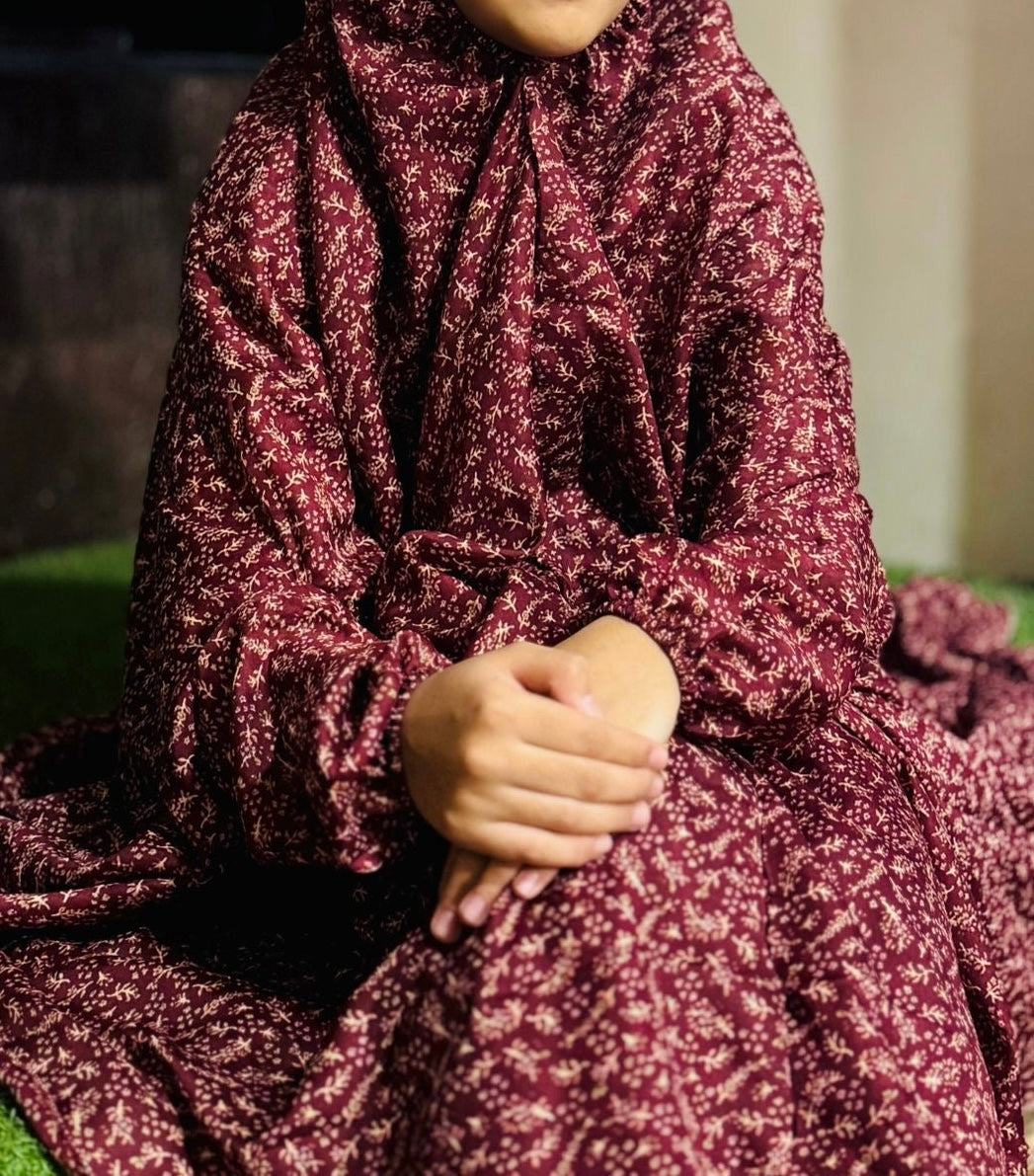 NAMAZ CHADDAR WITH SLEEVES N NIQAB - GALAXY MAROON x XL