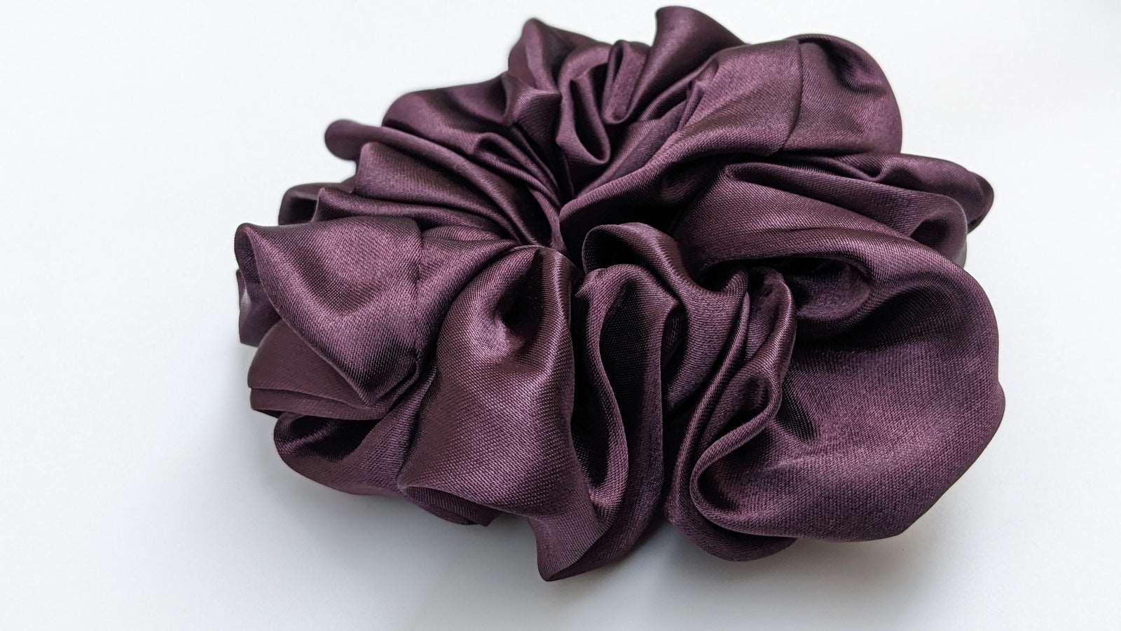 SCRUNCHIES - DARK PURPLE