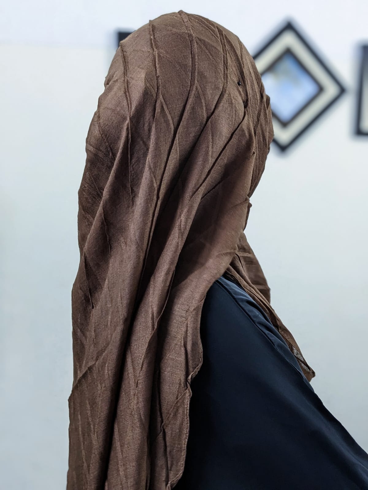 Crushed Pure Lawn Hijab - Chocolate